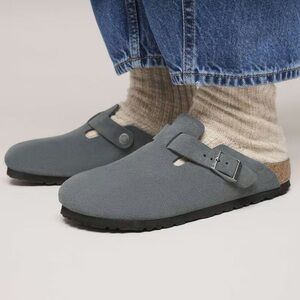 NWOT Birkenstock Boston Clogs